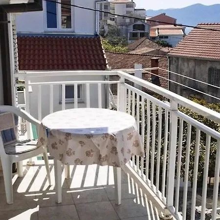Apartments And Rooms Florijan Klek Exterior photo