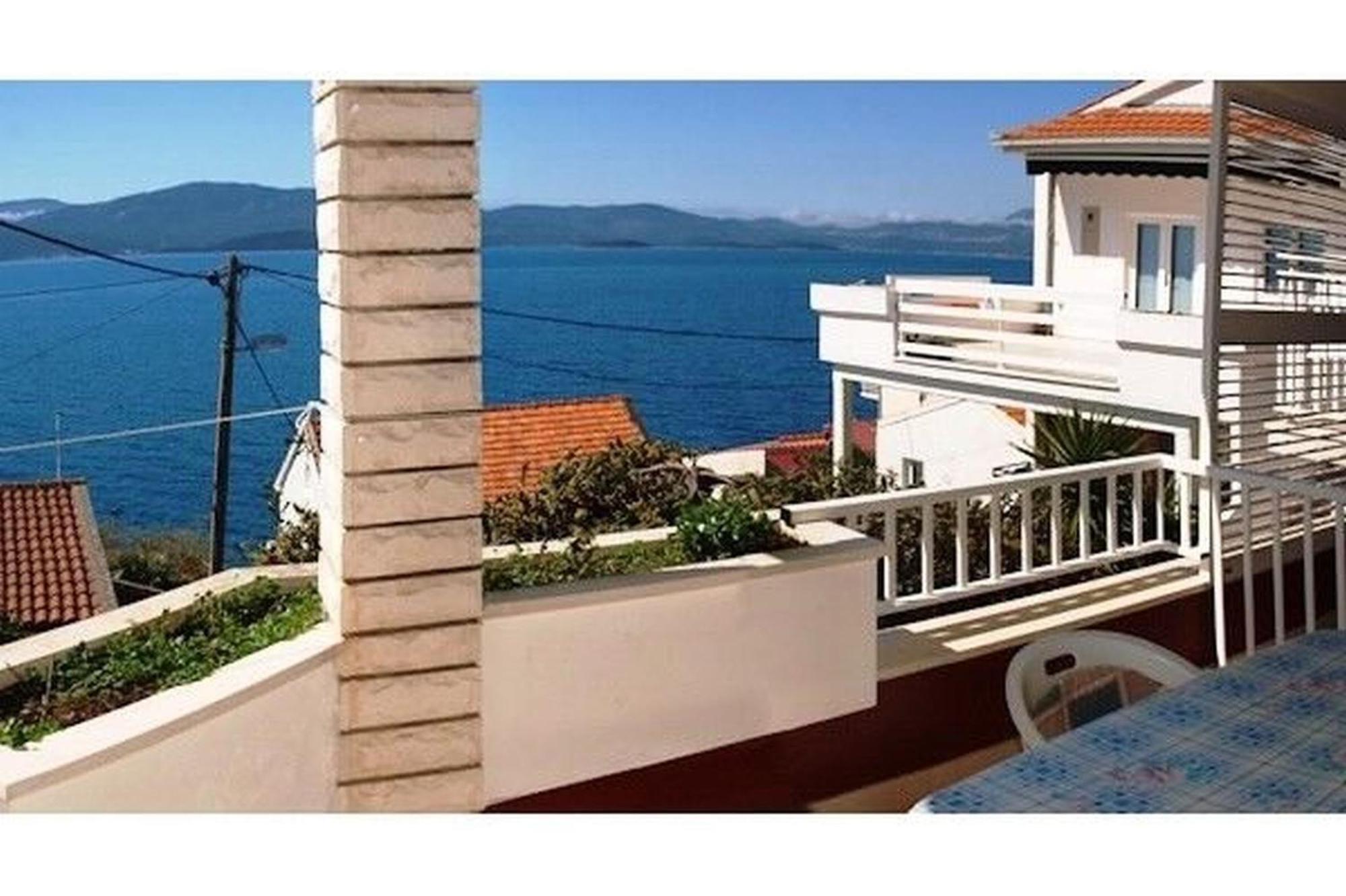 Apartment And Florijan